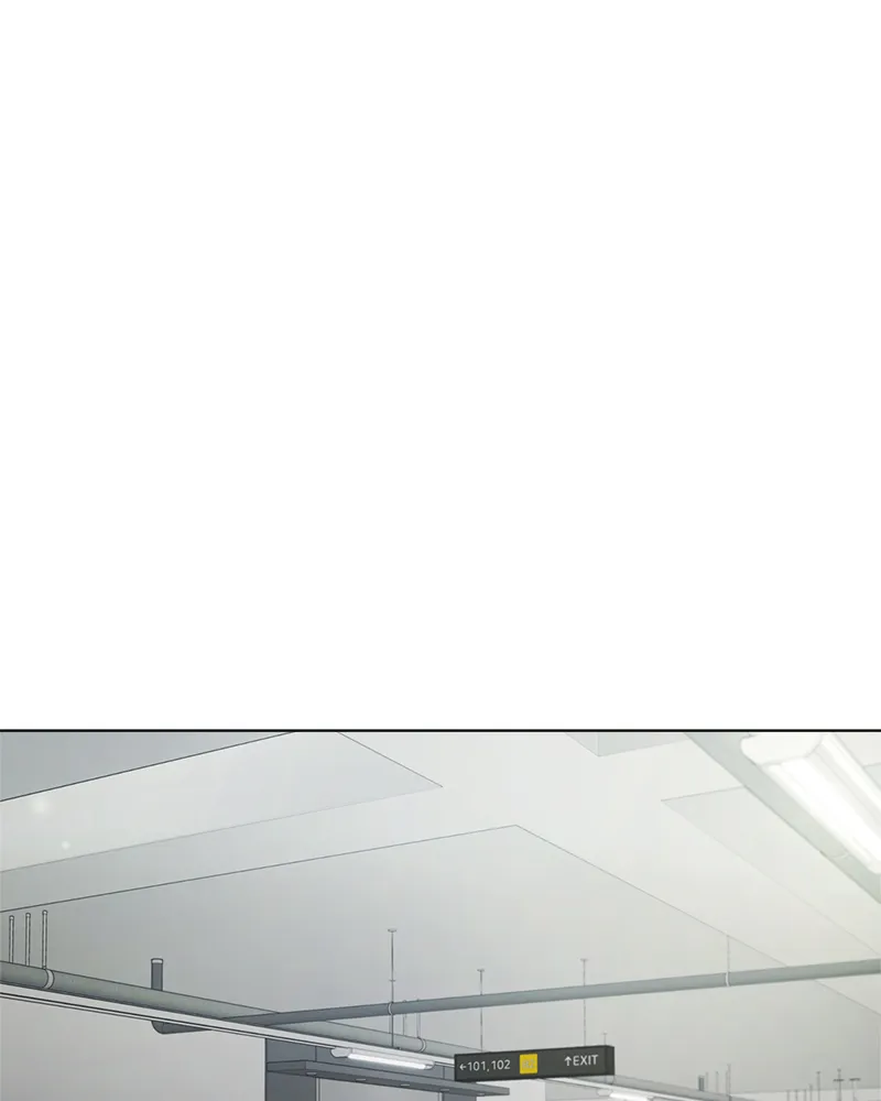 The RUNWAY - 41 - 65636fdb8417e.webp